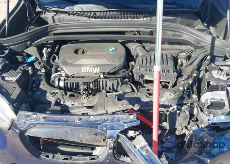 2017 BMW X1 xDrive28I z USA, uszkodzony, nr VIN WBXHT3C36H5F79243